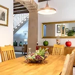 Superb House 200M From The Center Of Pollensa By Renthousing