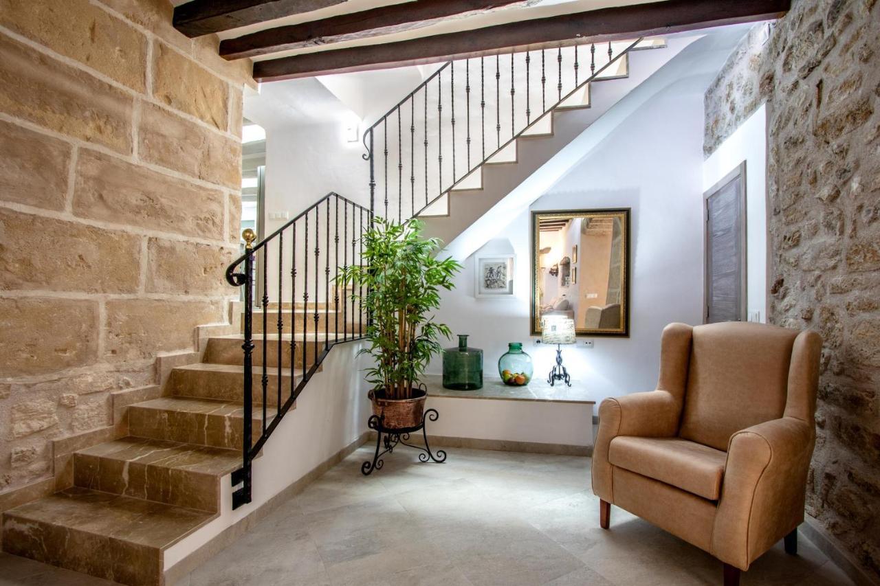 Superb House 200m From The Center Of By Renthousing * Pollença