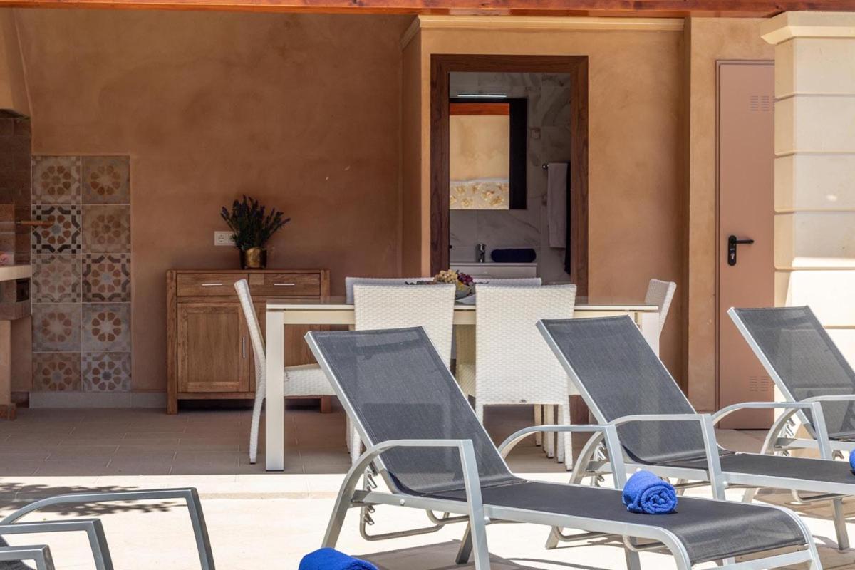 Superb House 200m From The Center Of By Renthousing * Pollença