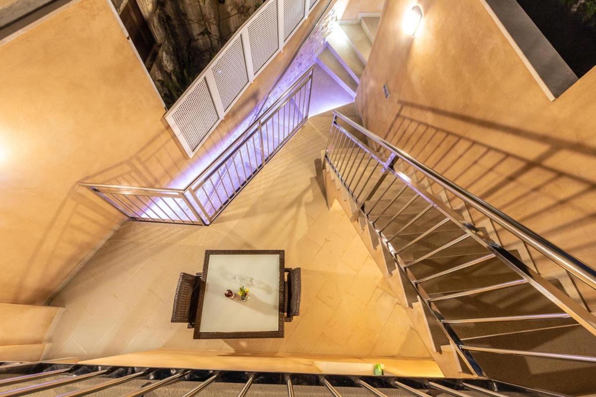 Superb House 200m From The Center Of By Renthousing